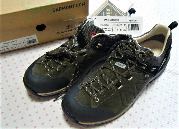 ガルモント　GARMONT　SANTIAGO LOW GTX　トレッキング用高機能高性能シューズ・登山靴　深緑系　サイズ 26.5㌢　GORE-TEX　定価 26,400円