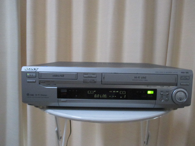 SONY Hi8/VHS ダブルデッキ「 WV-H6 」☆動作品ですが不具合あり(8ミリ 