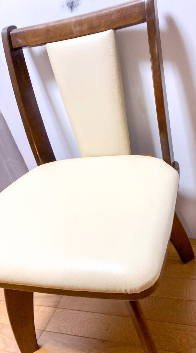 ニトリ　椅子 回転式ダイニングチェア DC RICK IN DBR 天然木×合成皮革 木製　ホワイト ブラウン インテリア アンティーク【812.5】_画像2
