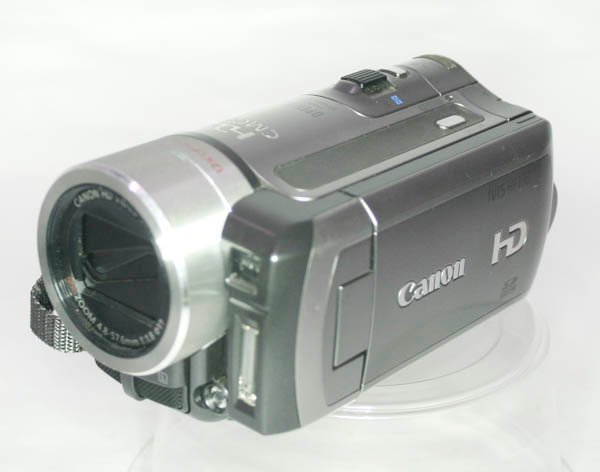 #G4735 Canon digital video ivis HF100#