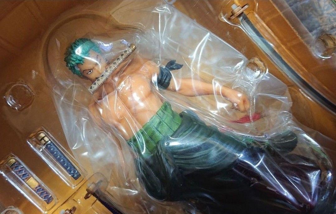 世界100体限定 ダブルチャンス賞 ロロノア・ゾロ 通常髪バージョン