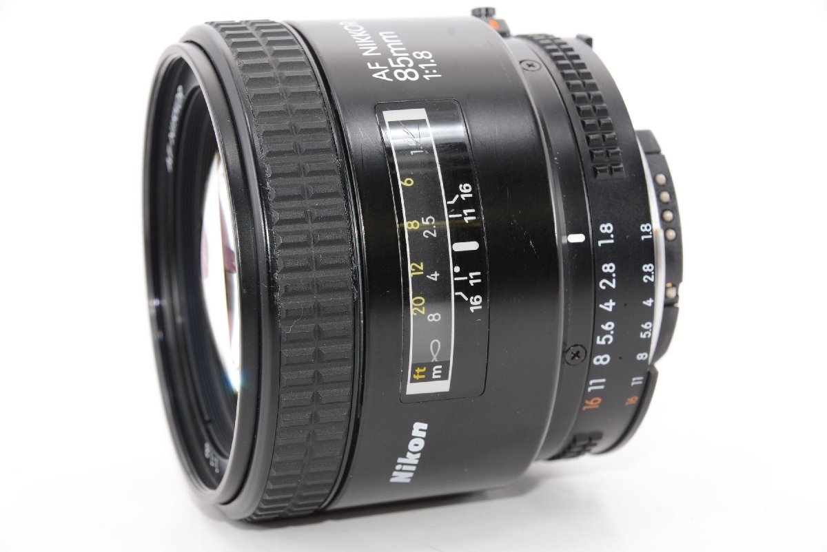 ニコン Nikon 交換レンズ AF NIKKOR 85mm F1.8-