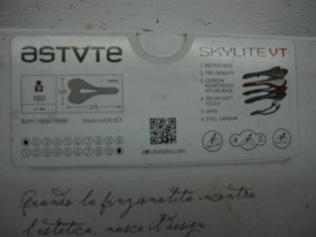 アスチュート　スカイライトVT　サドル　135-275mm　未使用品　イタリア　ASTVTE　_画像7