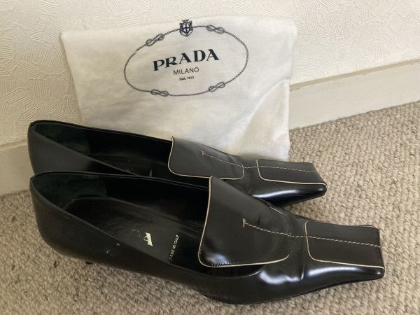 PRADA プラダ パンプス スクエアトゥ 本革 レザー 37.5 黒 24.5cm相当 ブラック イタリア製