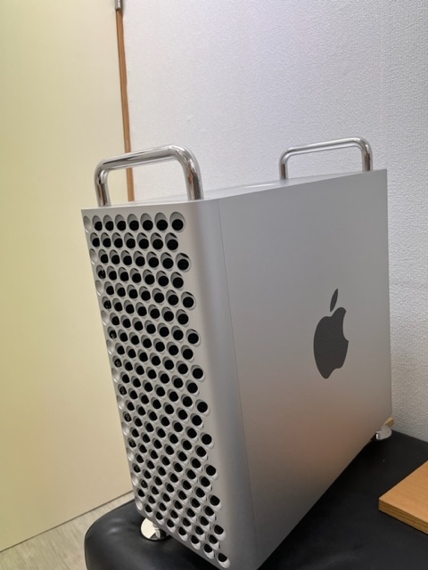 Apple Mac Pro 2019 デスクトップ PC Xeon 24コア 384GB SSD 7TBの画像3