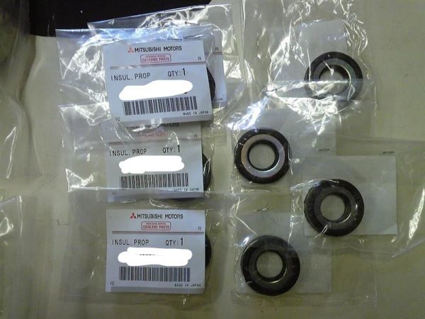 * Mitsubishi original new goods * CP9A Lancer Evolution 4 5 6 propeller shaft rom and rear (before and after) center bearing set 