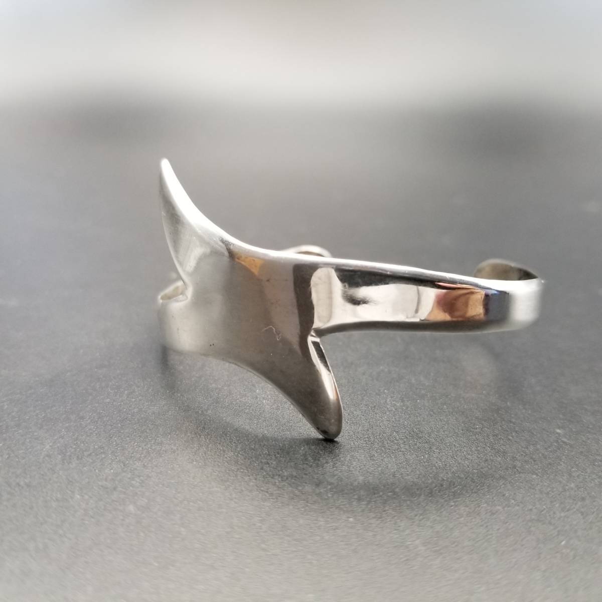 メキシコ 925 シルバー アブストラクト 幾何學(xué)デザイン カフブレスレット 銀細工 TAXCO タスコ 14g バングル 夏 60's 70's 8Y-O