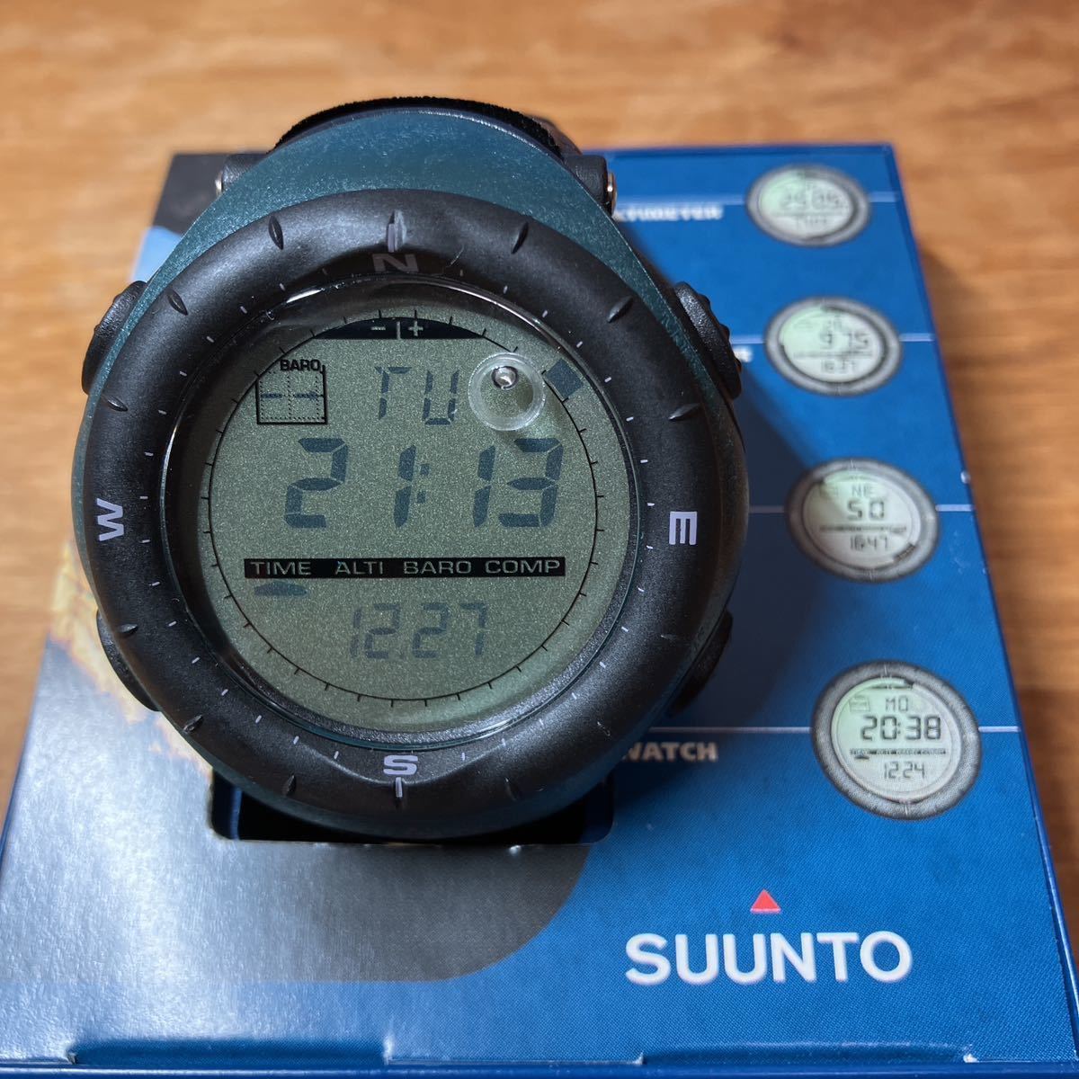 感謝の声続々！ 【未使用品】SUUNTO スント ベクター VECTOR スント