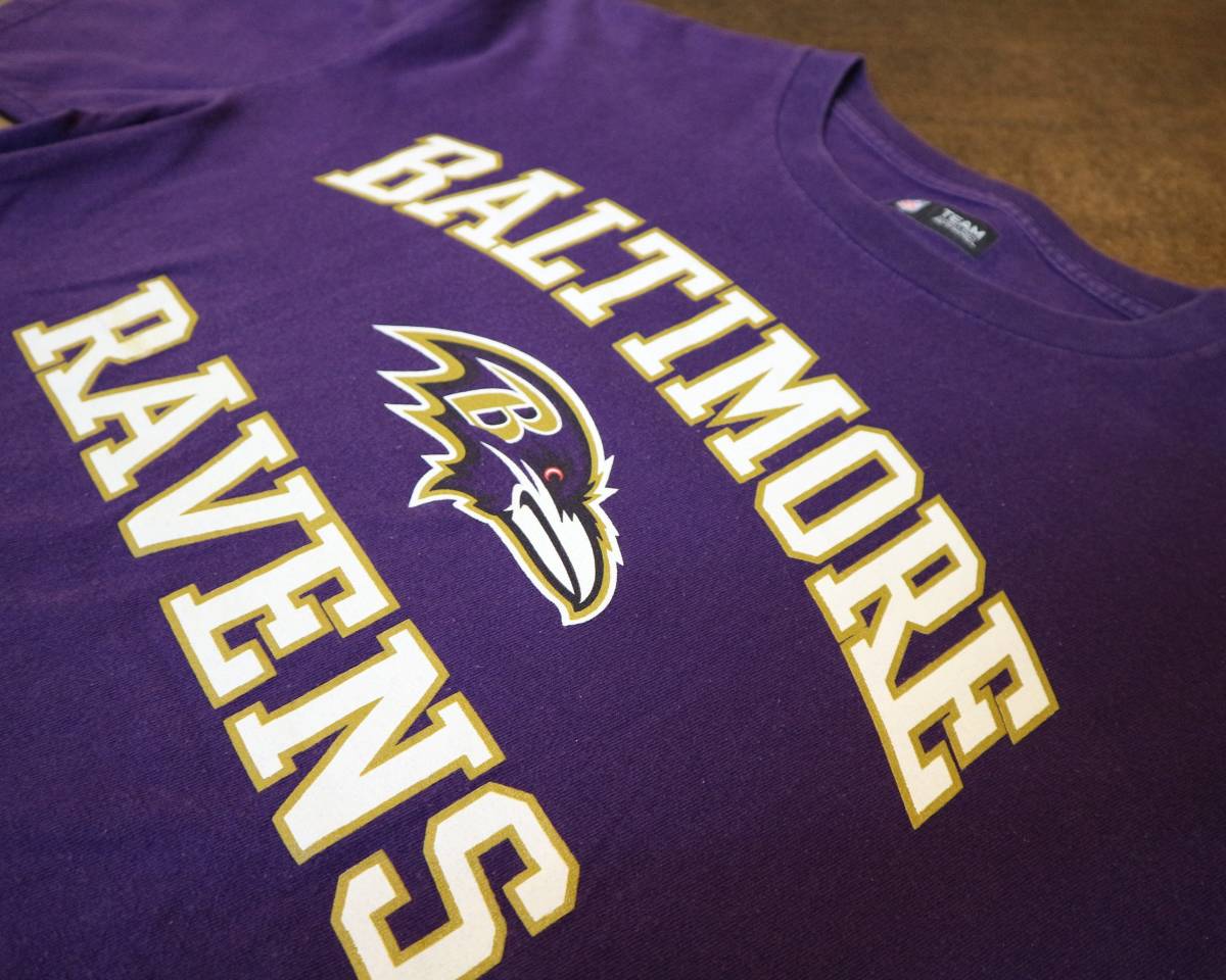 送料370円可★USA古着NFLオフィシャル★半袖プリントTシャツ★アメフトBALTIMORE RAVENSレイブンズ★コットン100％サイズL紫_送料370円で発送可能です！