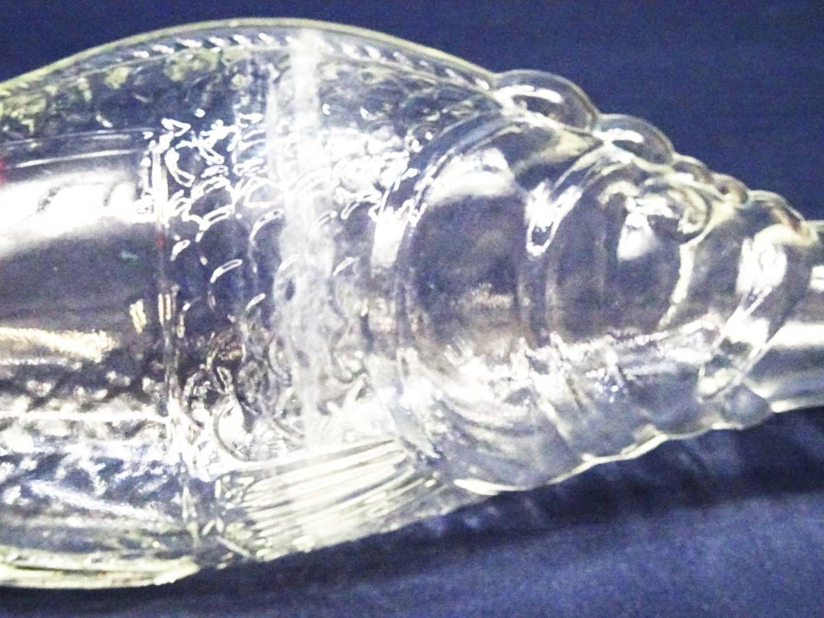 ◆(SZ) 魚型 空き瓶 空瓶 魚瓶 さかな 花瓶 ガラス 硝子 一輪挿し ワインボトル リメイク DIY インテリア雑貨_画像6