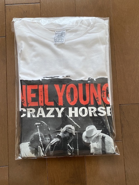 Neal * Young /Neil Young 2001 год Europe Tour футболка неношеный 