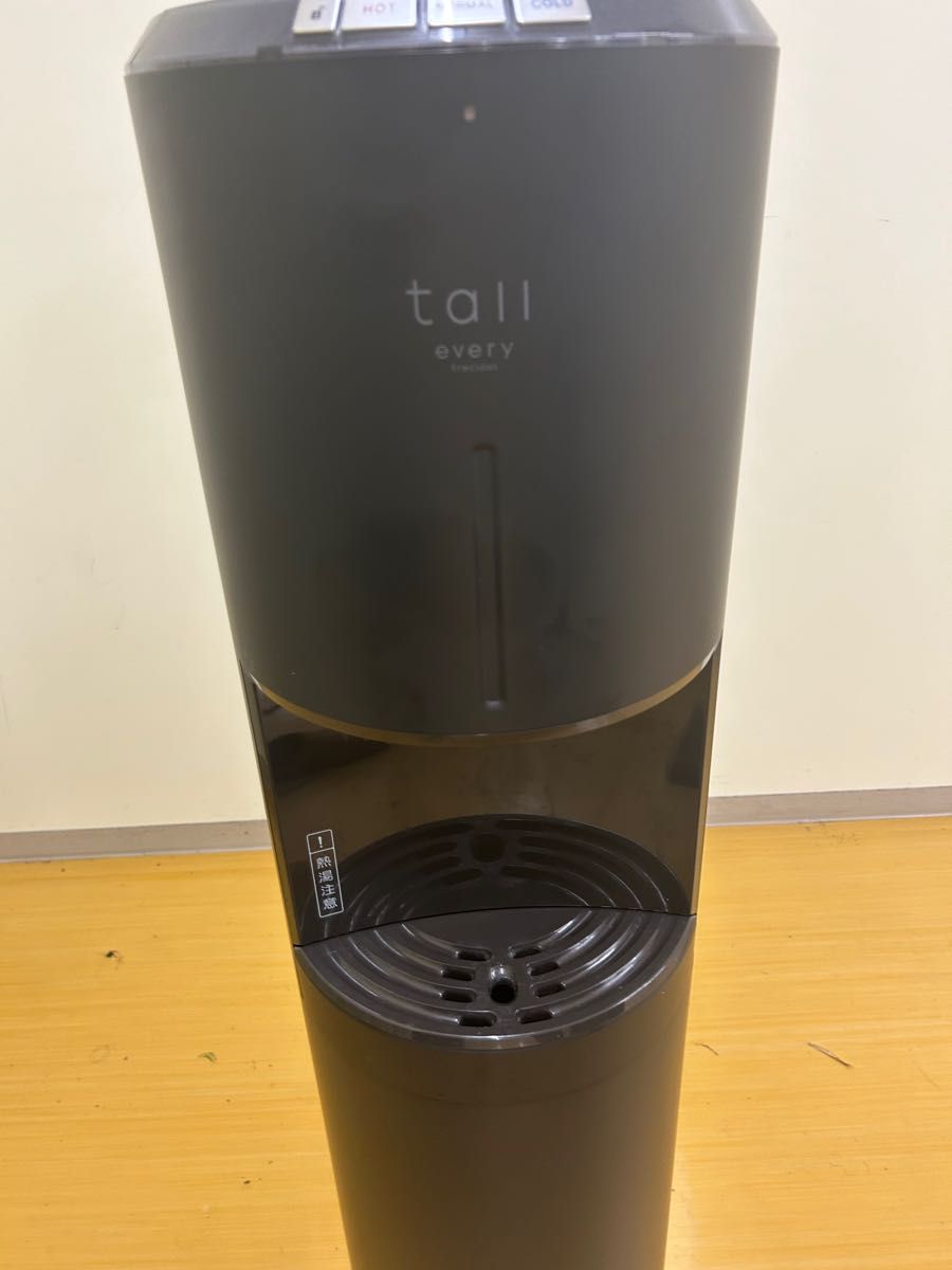 ウォーターサーバー　エブリィフレシャスtall（浄水型）【カートリッジ9個付き】