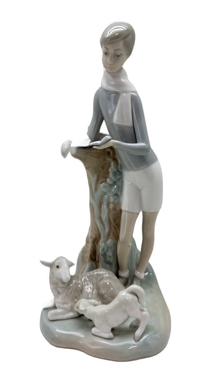 リヤドロ LLADRO 少年とヤギ No 4509 フィギュリン 陶器人形 リヤドロ LLADRO 少年とヤギ No 4509 フィギュリン 陶器人形