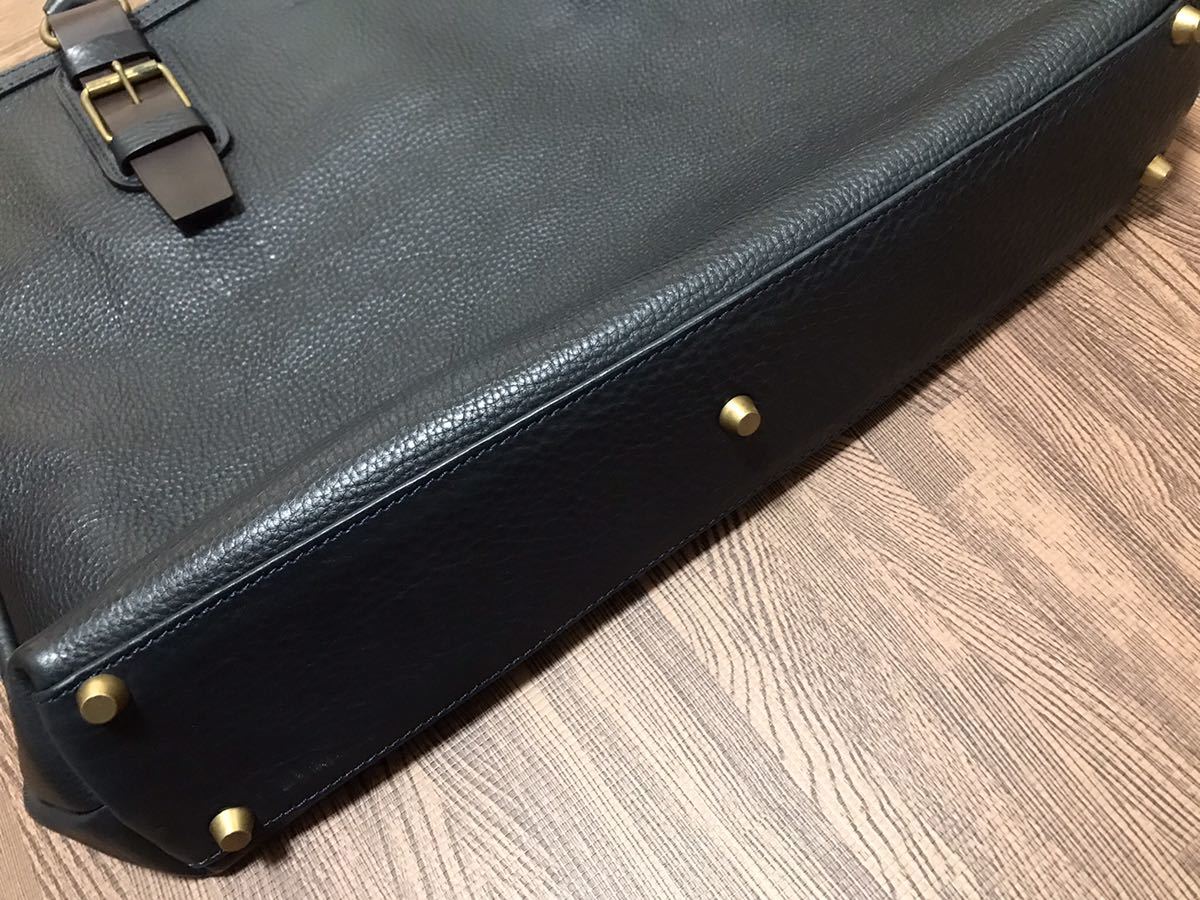 万双 シモーネBOX トートバッグ(S)ネイビー美品 定価49 500円 万双 シモーネBOX トートバッグ(S)ネイビー美品 定価49 500円