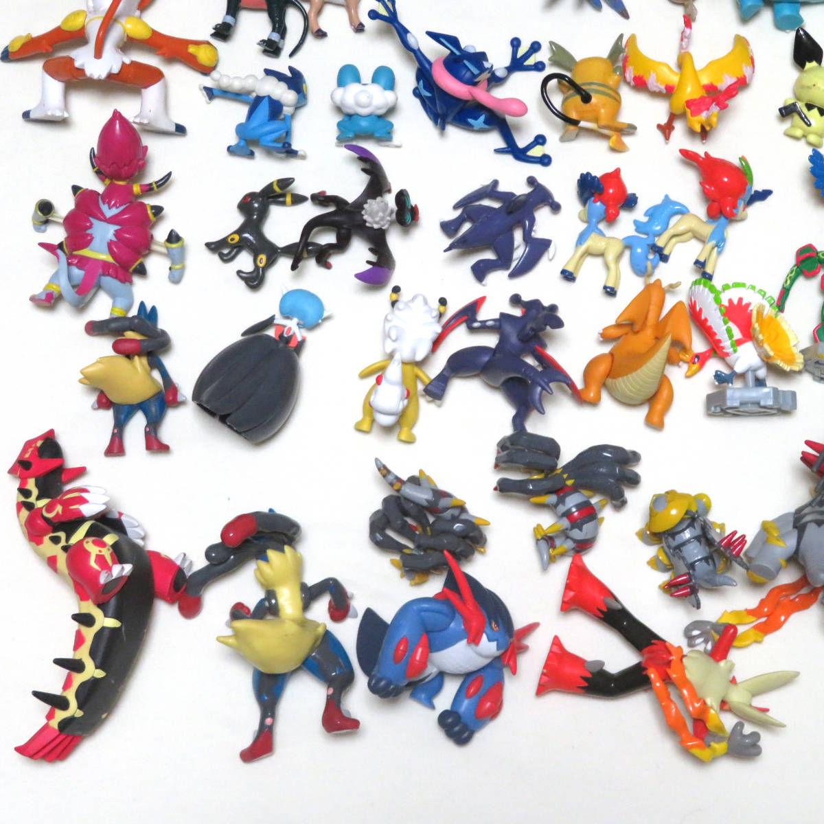 Yahoo!オークション - ポケモン 新旧 フィギュア モンコレ 大量 Yahoo!オークション - ポケモン 新旧 フィギュア モンコレ 大量