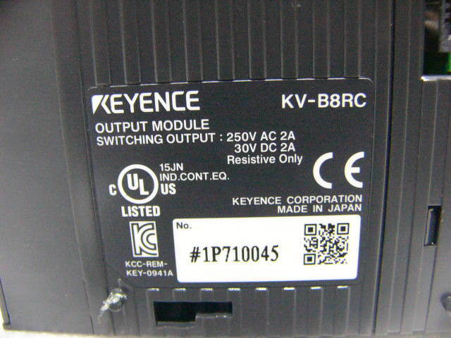 ★未使用に近い★ Keyence KV-B8RC PLC ネジ端子台リレー出力装置_画像2