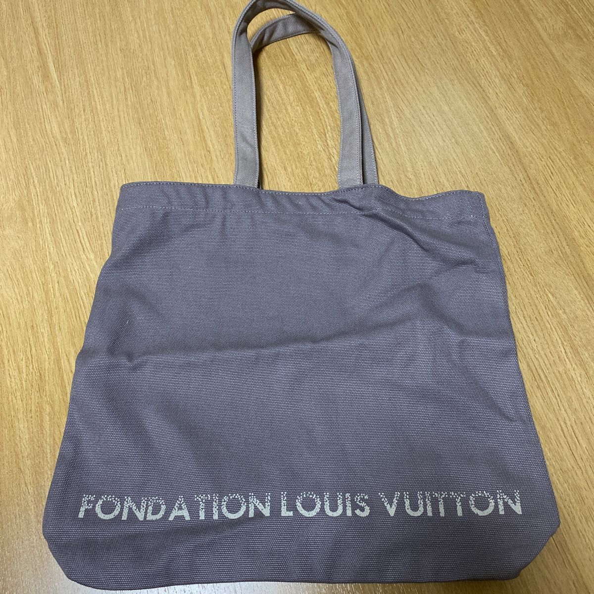 パリ限定 LOUIS VUITTON トートバッグ ルイヴィトン美術館 新品未使用