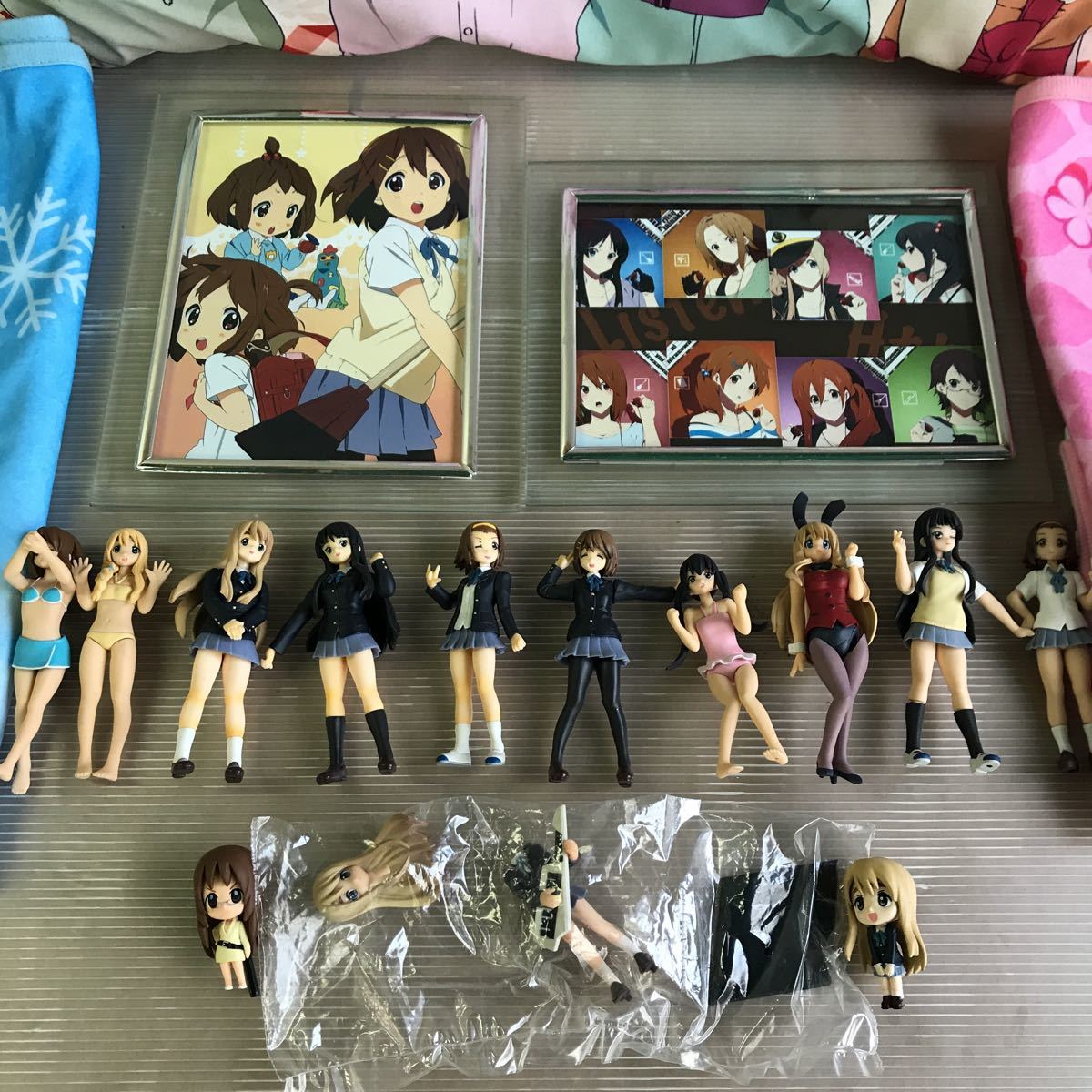 K-on Goods Together緩衝毛巾套件圖相框    原文:けいおんグッズまとめて クッション タオルケット フィギュア フォトフレーム