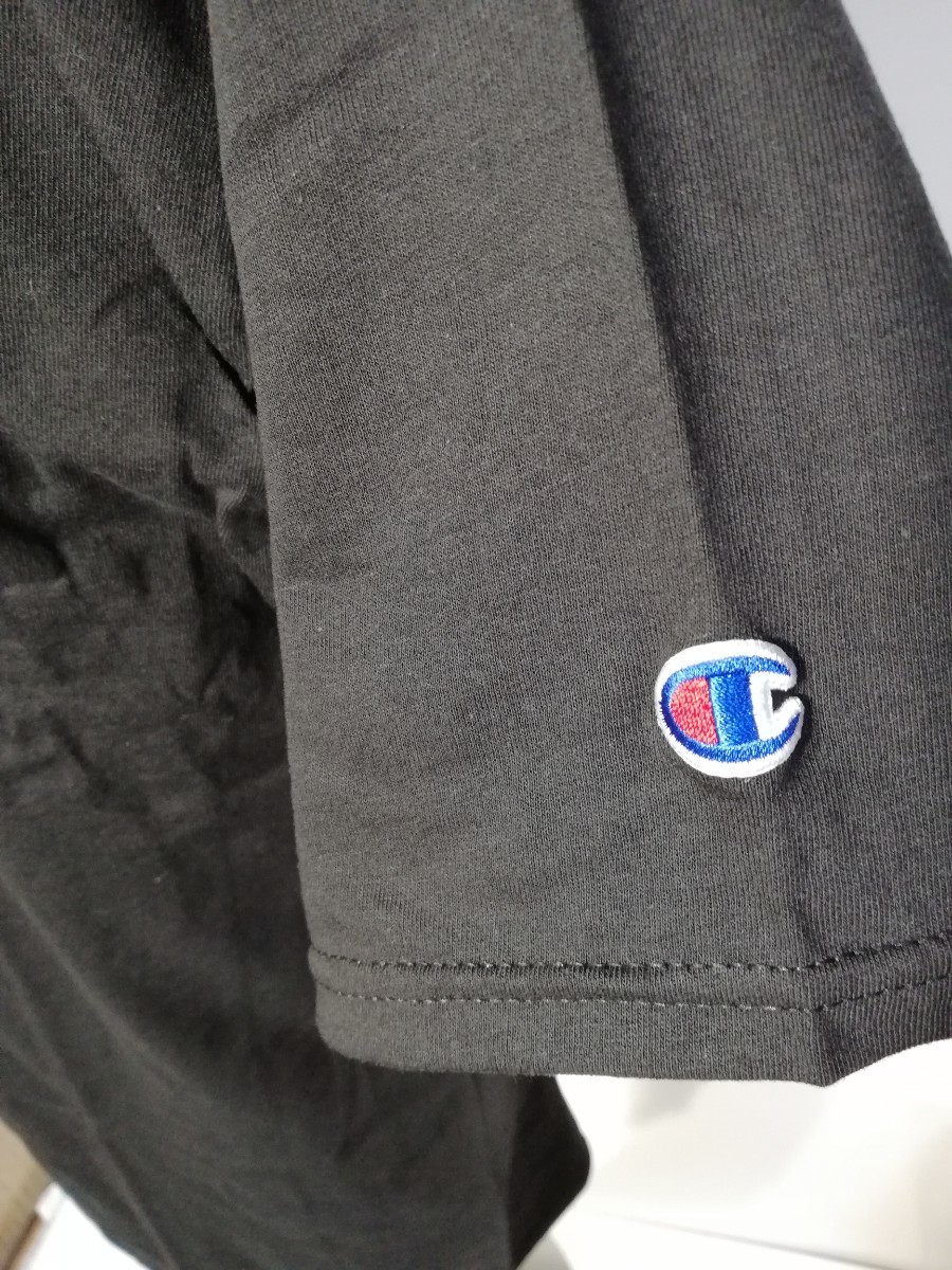 ■ Champion / チャンピオン ■ オーバー サイズ コットン100% 無地 半袖 Tシャツ ワンポイント ブラック トップス 黒 ブラック Mサイズ_画像5