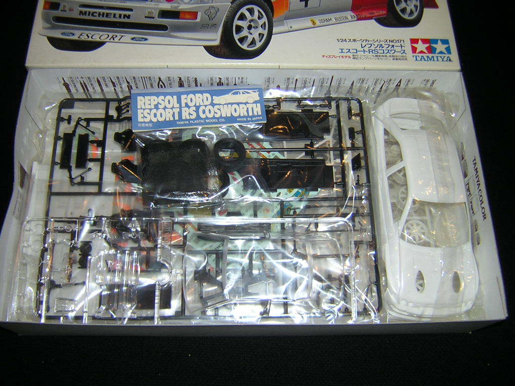 タミヤ　1/24　レプソル フォード　エスコート RS コスワース　未組立品_画像2