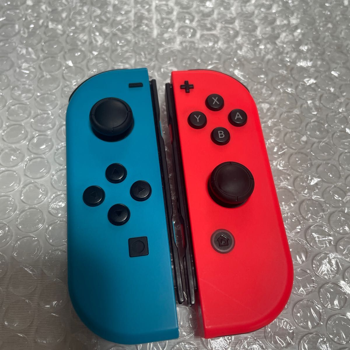 美品 Switch本体 Nintendo Switch 2020年製 ネオンレッド ジョイコン ニンテンドースイッチ