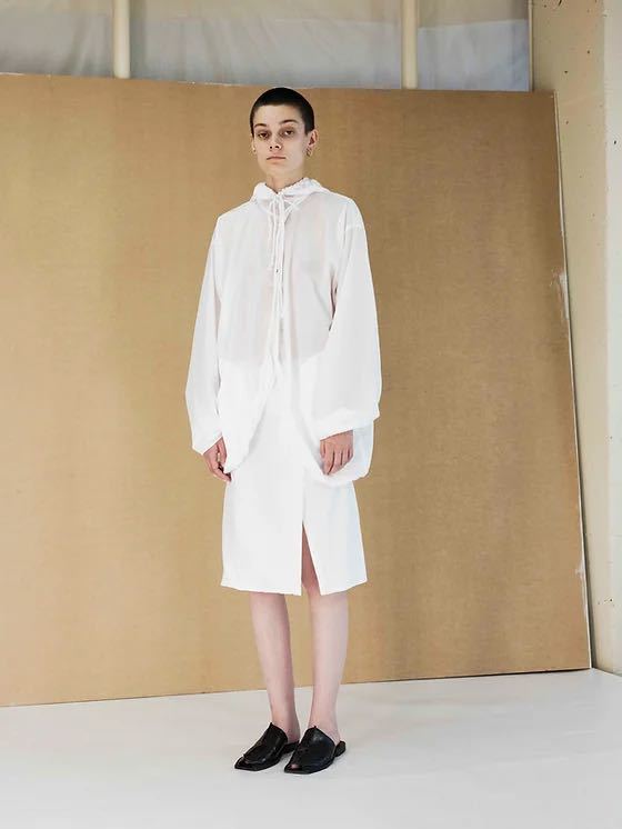 GABRIELA COLL GARMENTS SS2021 LIMONTA NYLON HOODED JACKET GABRIELA COLL GARMENTS SS2021 LIMONTA NYLON HOODED JACKET