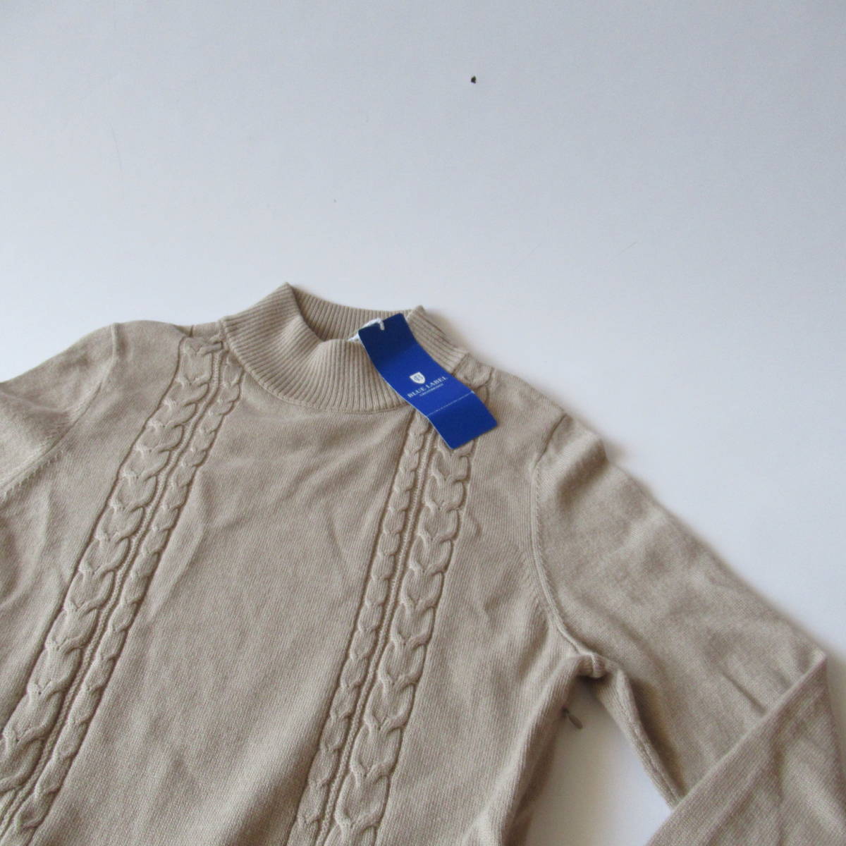 ■■202306即決■ ブルーレーベルクレストブリッジ 新品ブラウン 長袖ワンピース 38_画像2