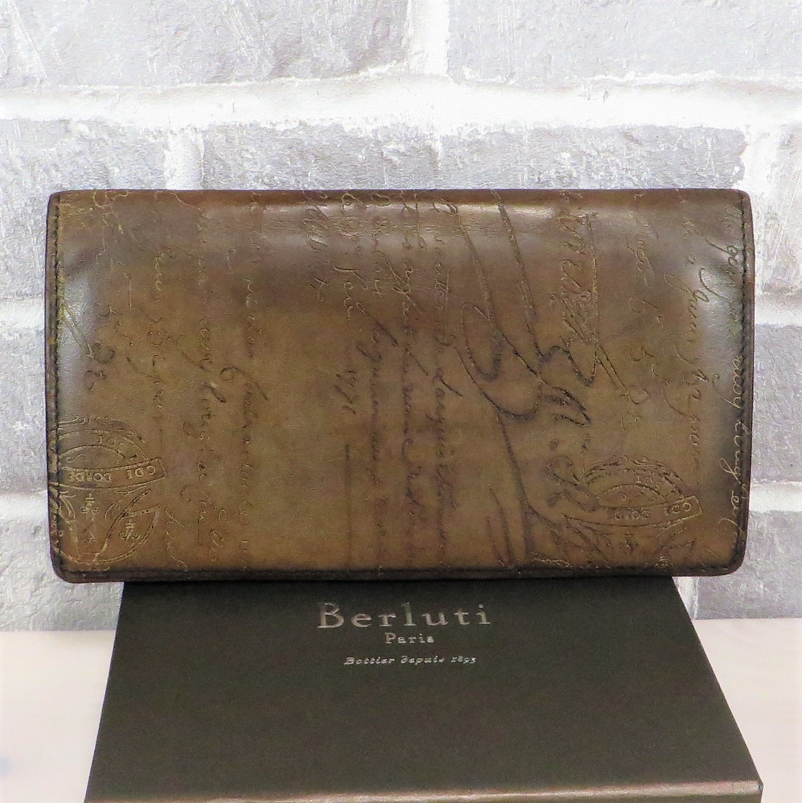 ベルルッティ 小銭入れ カリグラフィ パティーヌ レザー 二つ折り 長財布 ブラウン Berluti