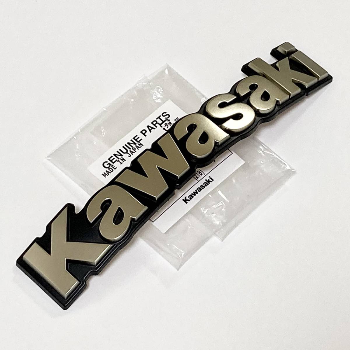 ZRX400 純正 フューエルタンク マーク 左 ゴールド ZRX-II ZRX400 純正 フューエルタンク マーク 左 ゴールド ZRX-II