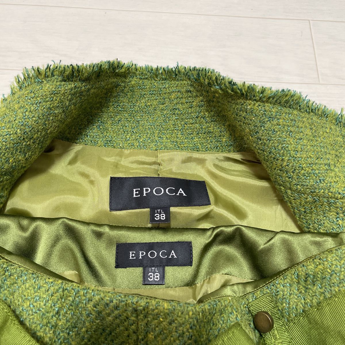 エポカ EPOCA セットアップ スカートスーツ グリーン ウール毛 冬物 日本製 サイズ38 美品_画像2