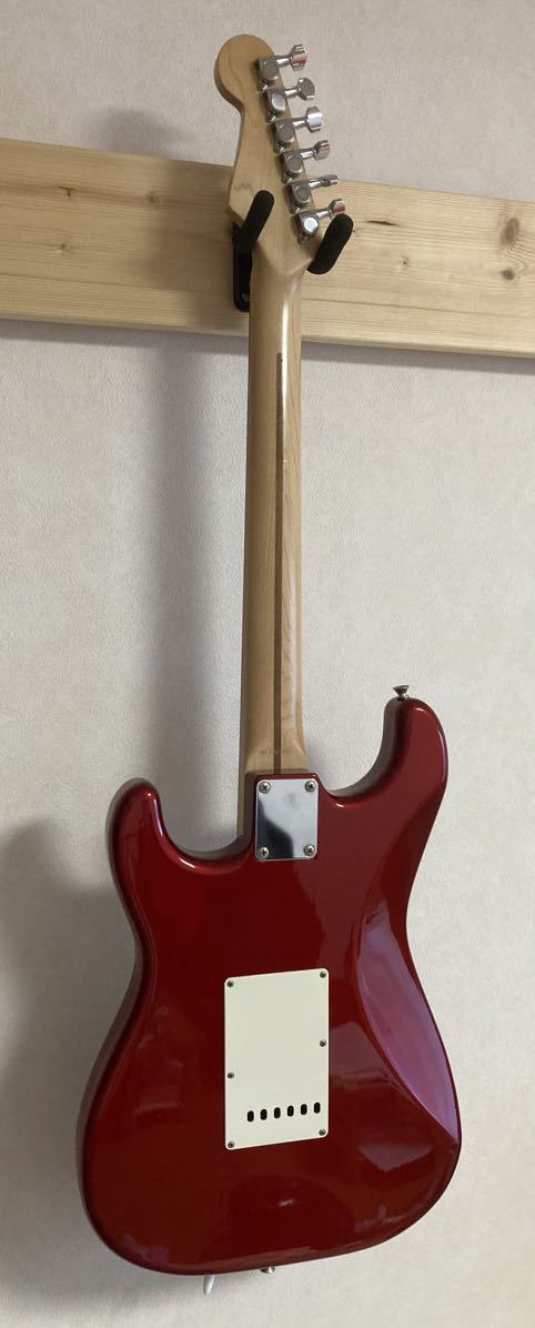 Fender JAPAN Stratocaster フェンダー ジャパン ストラトキャスター 赤 エレキギター 純正ソフトケース 新品弦付 送料無料_裏