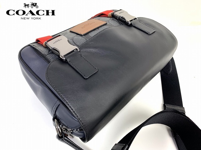 極美品 送料無料 コーチ メンズ COACH シグネチャー トラック クロス