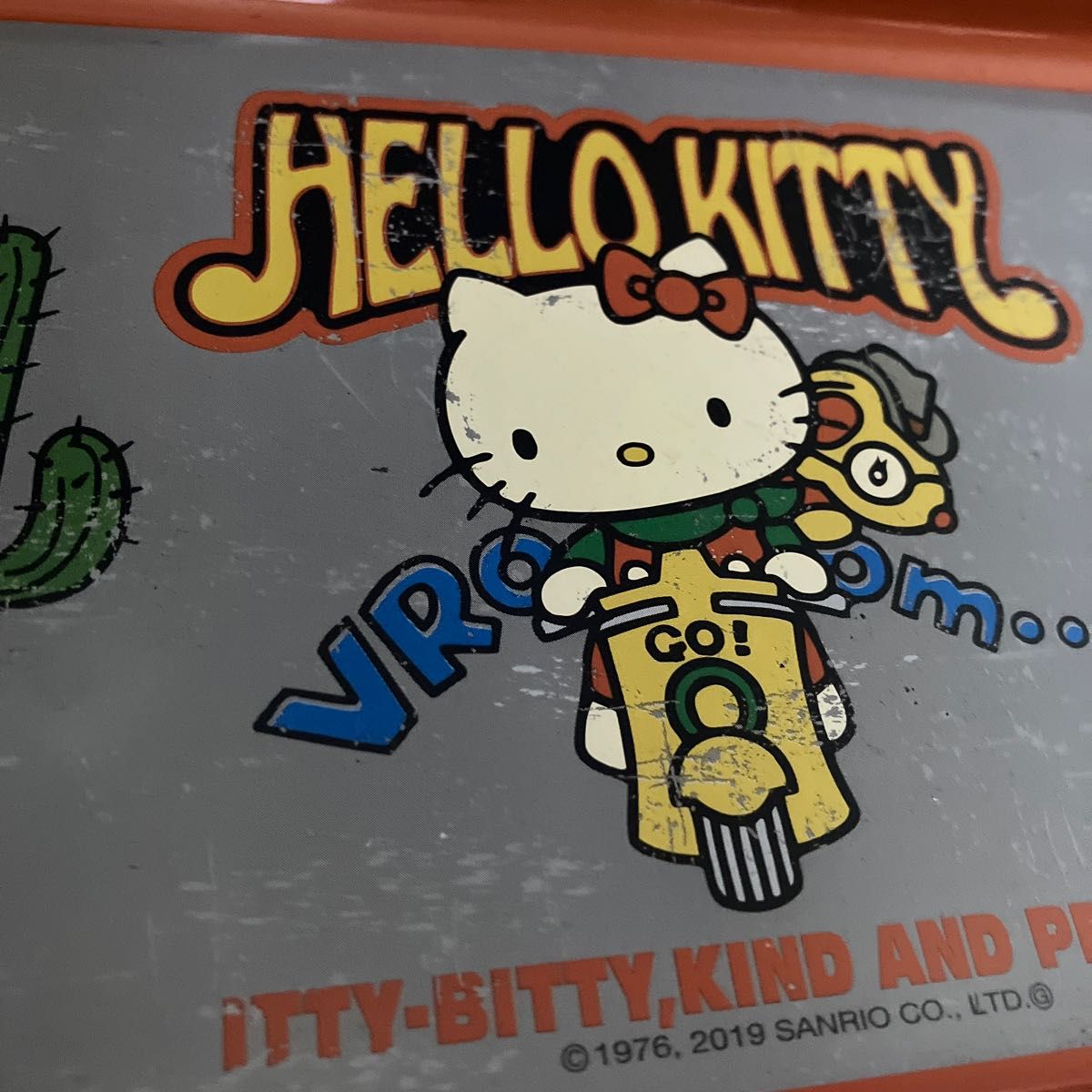 新品未使用品 サンリオ 昭和レトロ　Hello kitty ヴィンテージ　金属製プレート