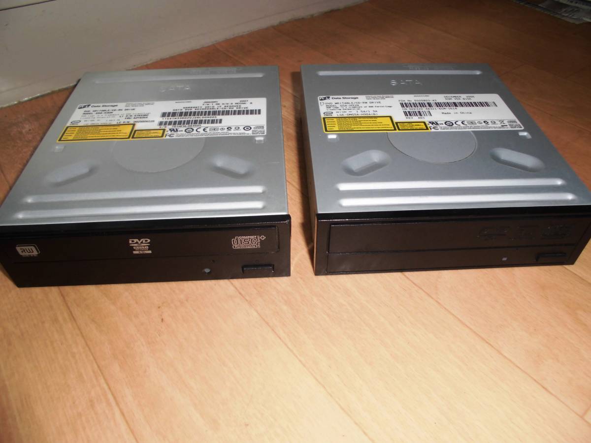 HL GSA-H30N GSA-H31N S-ATA DVDドライブ 各1台計2台　動作確認済_画像1