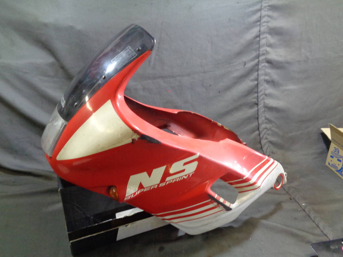 当時物の純正品 NS50F アッパーカウルスクリーン・ヘッド 当時物の純正品 NS50F アッパーカウルスクリーン・ヘッド