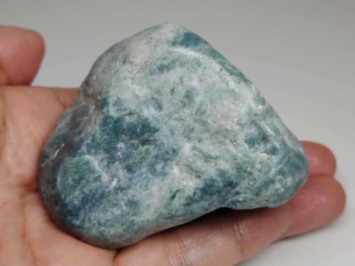 濃青】 ☆268g☆ 翡翠 原石 ヒスイ 鉱物 鑑賞石 糸魚川 水石 自然石