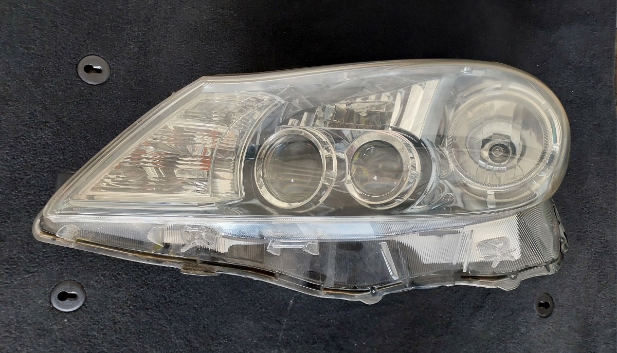 トヨタ AZK10 サイ純正 LEDヘッドライト左 ライトコントロール