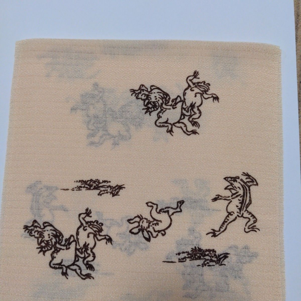 帯揚げ　帯上げ　帯あげ　クリーム色　絽ちりめん　絽　盛夏　夏物　鳥獣戯画　うさぎ　正絹　衿秀　和想庵　カエル　蛙