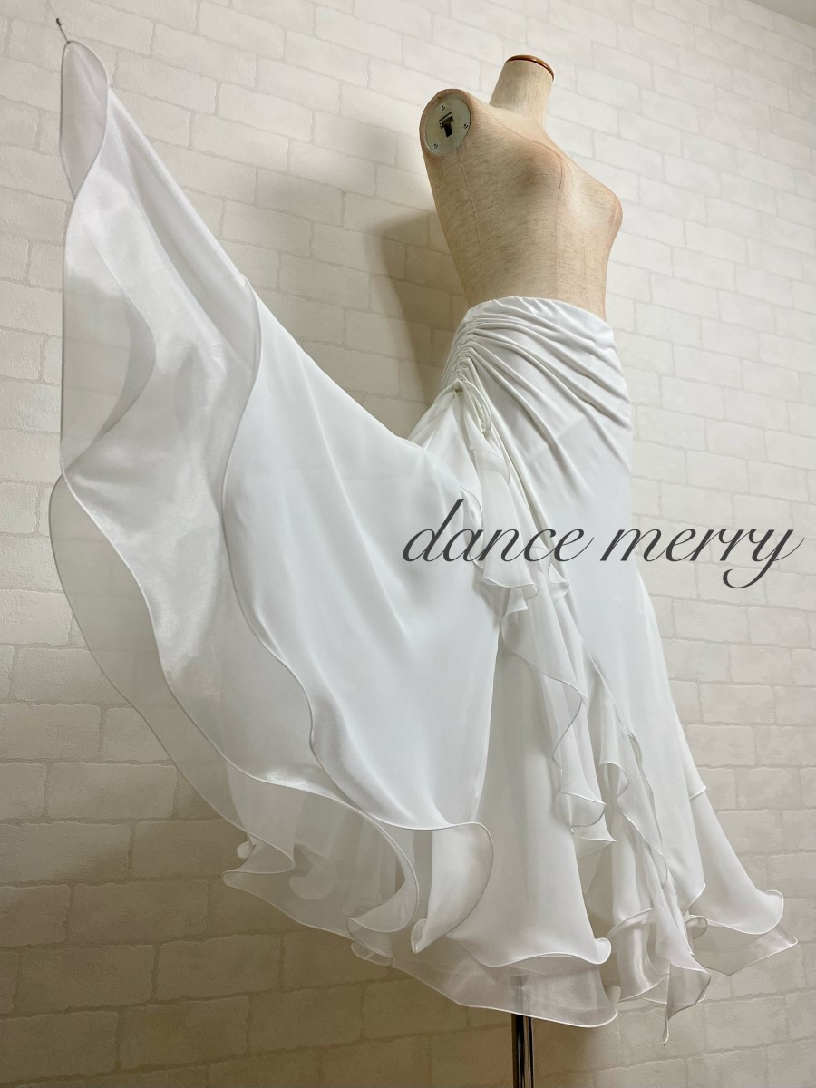 送料無料 【MERRY】 豪華 社交ダンス スカート 4764 白 タンゴ ワルツ