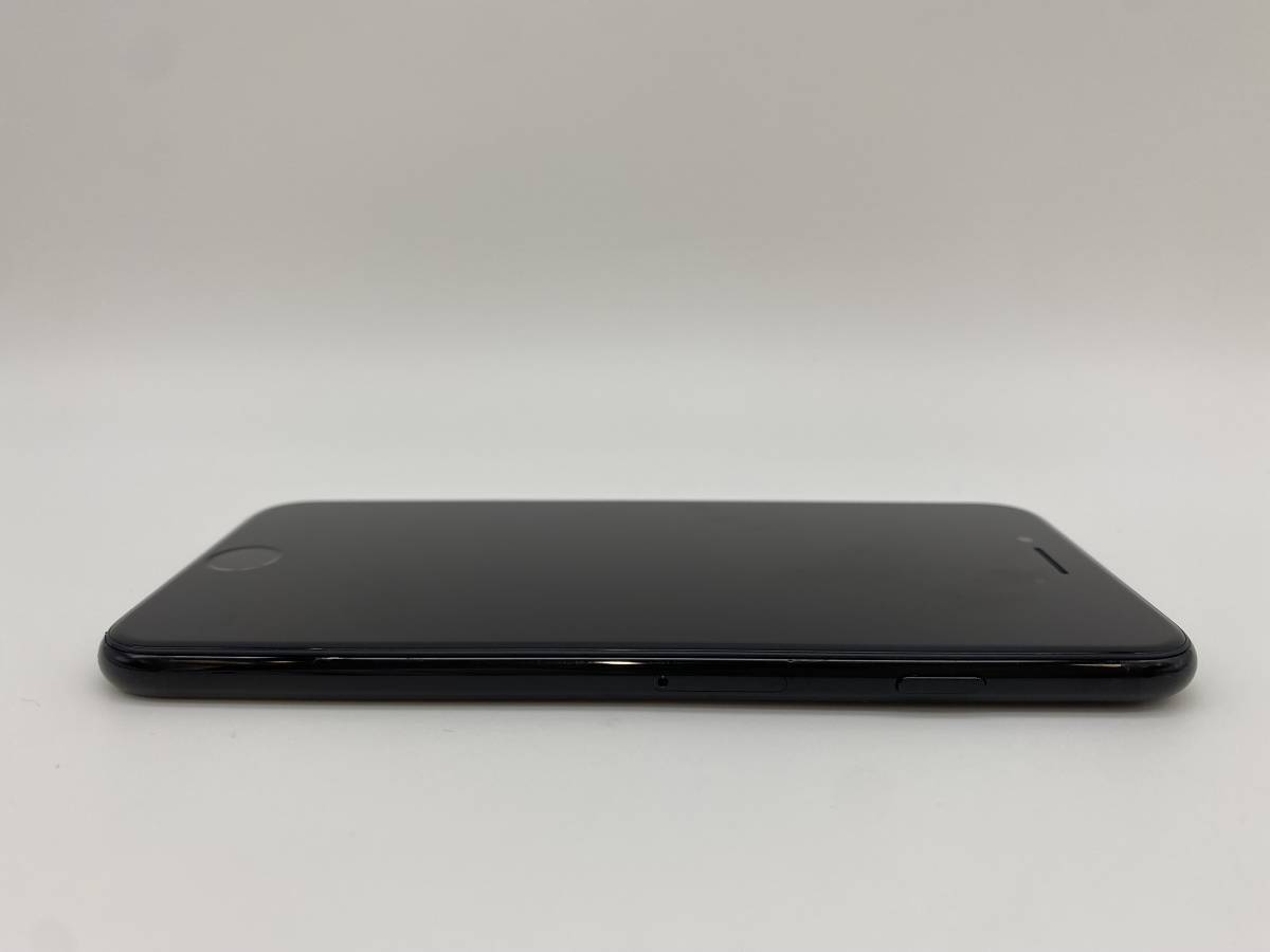 135 iPhone7 128GB ジェットブラック/シムフリー/新品バッテリー-