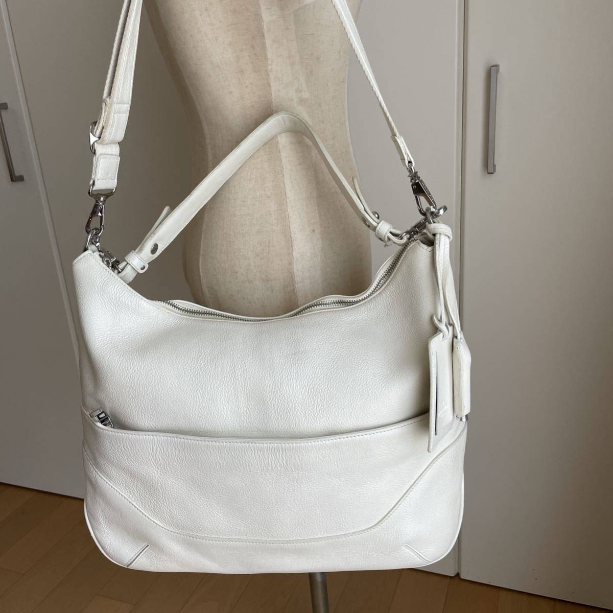 最終価格 PELLE MORBIDAペッレモルビダ エディターズバッグ 中古 最終価格 PELLE MORBIDAペッレモルビダ エディターズバッグ 中古