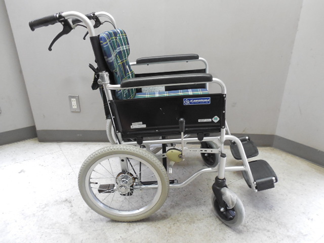 カワムラ・車椅子・介助・ブレーキ付き・型式 BMJ16-42SB-M_画像2