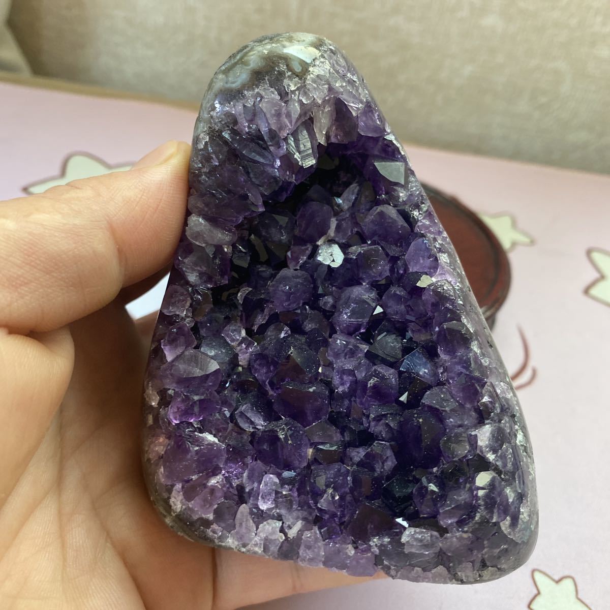 【極上】ウルグアイアメジストクラスター原石（幸運水晶）紫水晶_画像4
