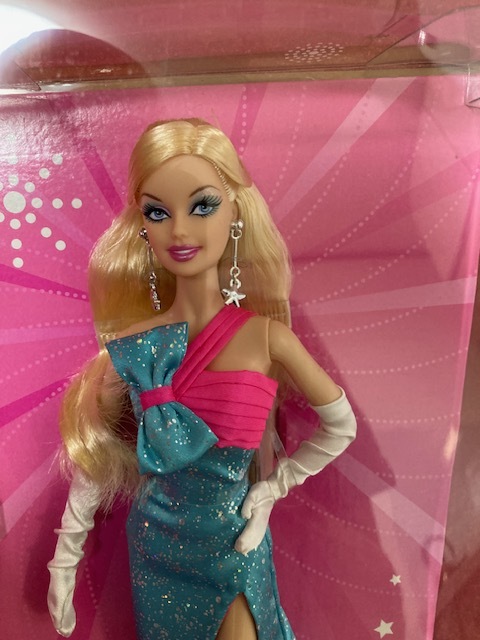 Barbie Happy Birthday Gorgeous N2440 新品未開封! :: Yahoo Barbie Happy Birthday Gorgeous N2440 新品未開封! :: Yahoo