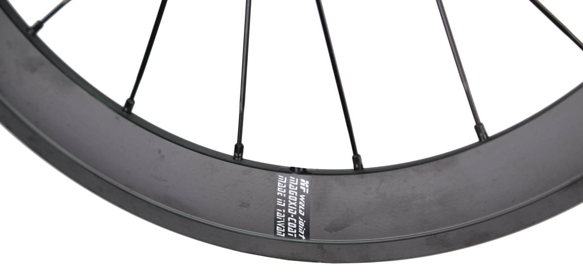Yahoo!オークション - 新古品 小径 20インチ 406 アルミホイール Yahoo!オークション - 新古品 小径 20インチ 406 アルミホイール