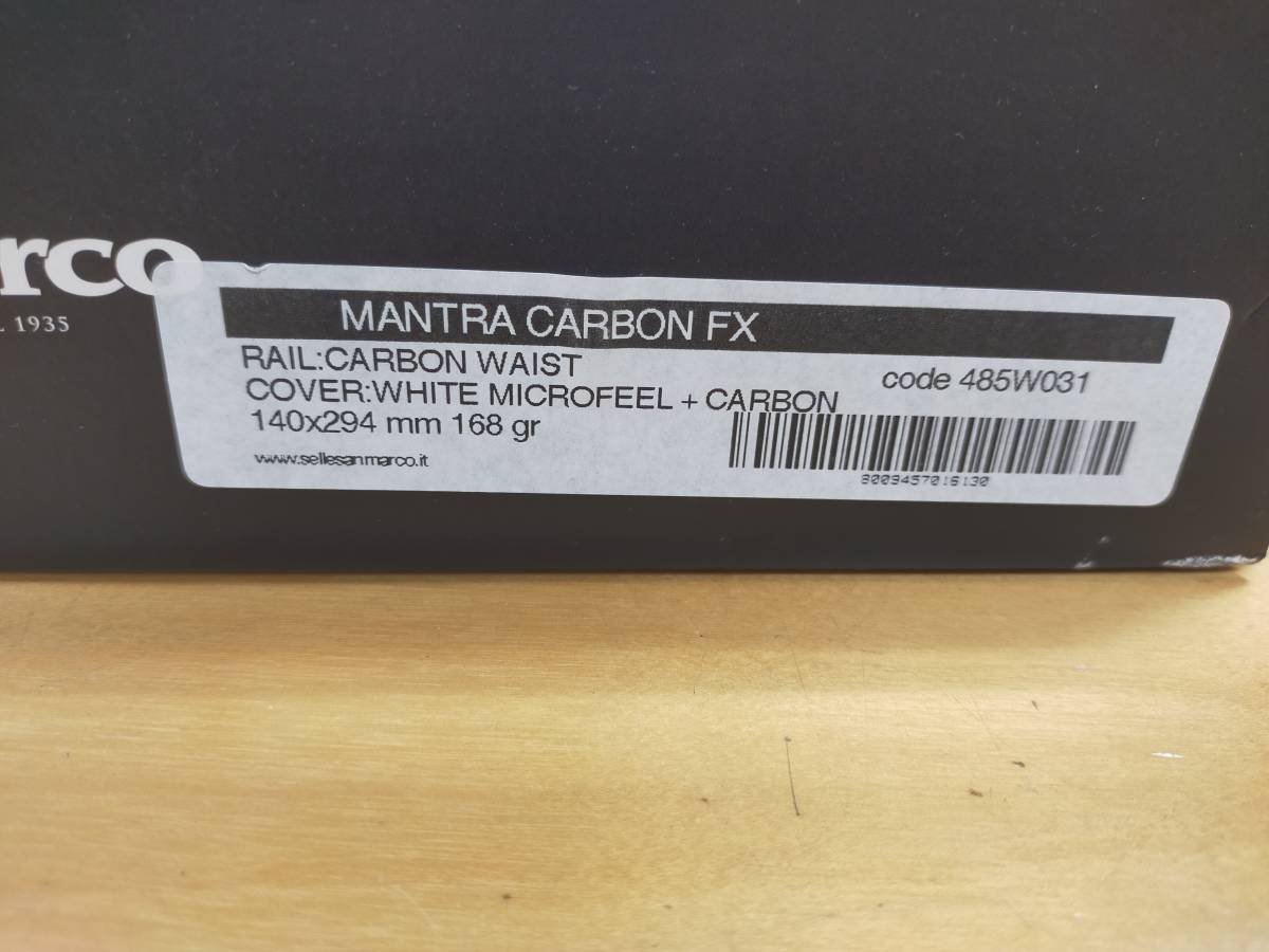 未使用レア MANTRA CARBON FX 168g 140×294mm ホワイト 初代 未使用レア MANTRA CARBON FX 168g 140×294mm ホワイト 初代