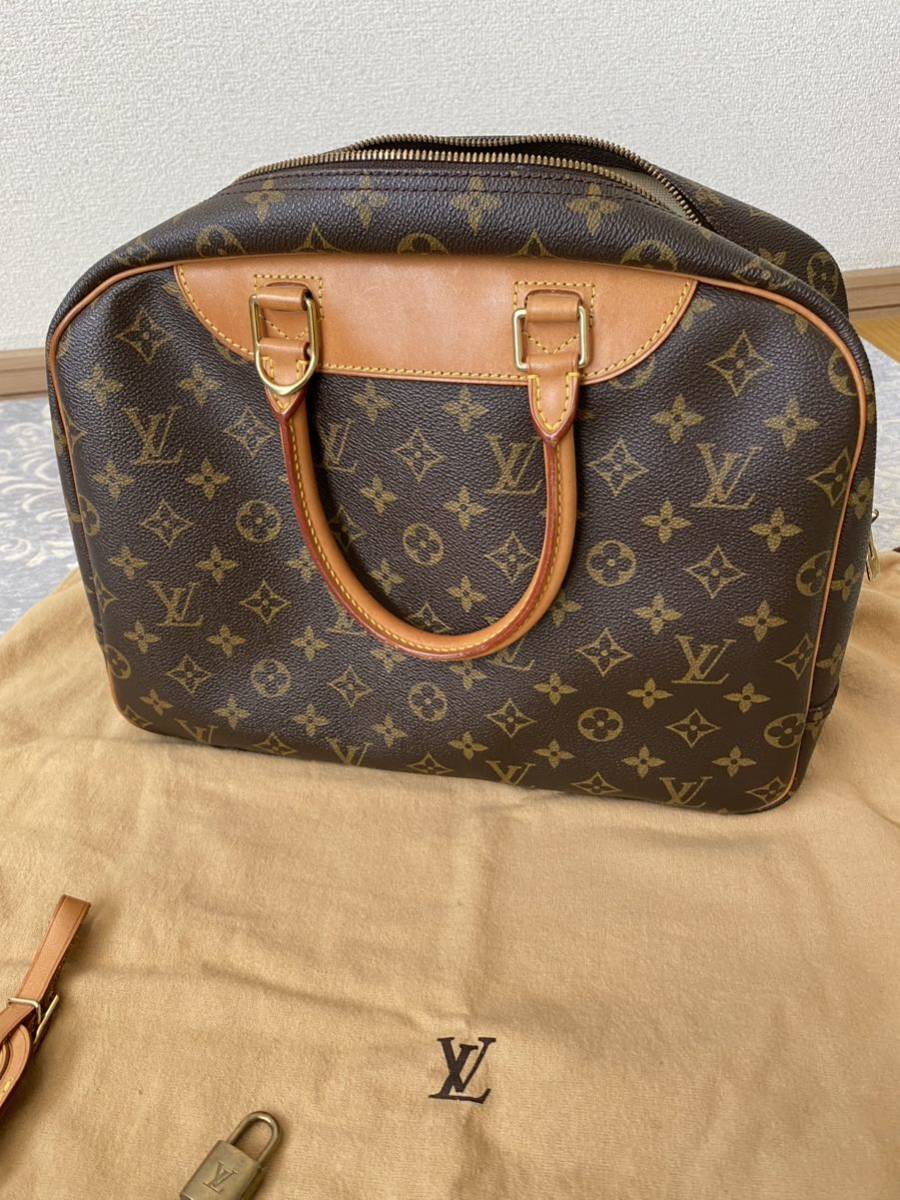 LOUIS VUITTON ルイヴィトン モノグラム ドーヴィル の商品詳細