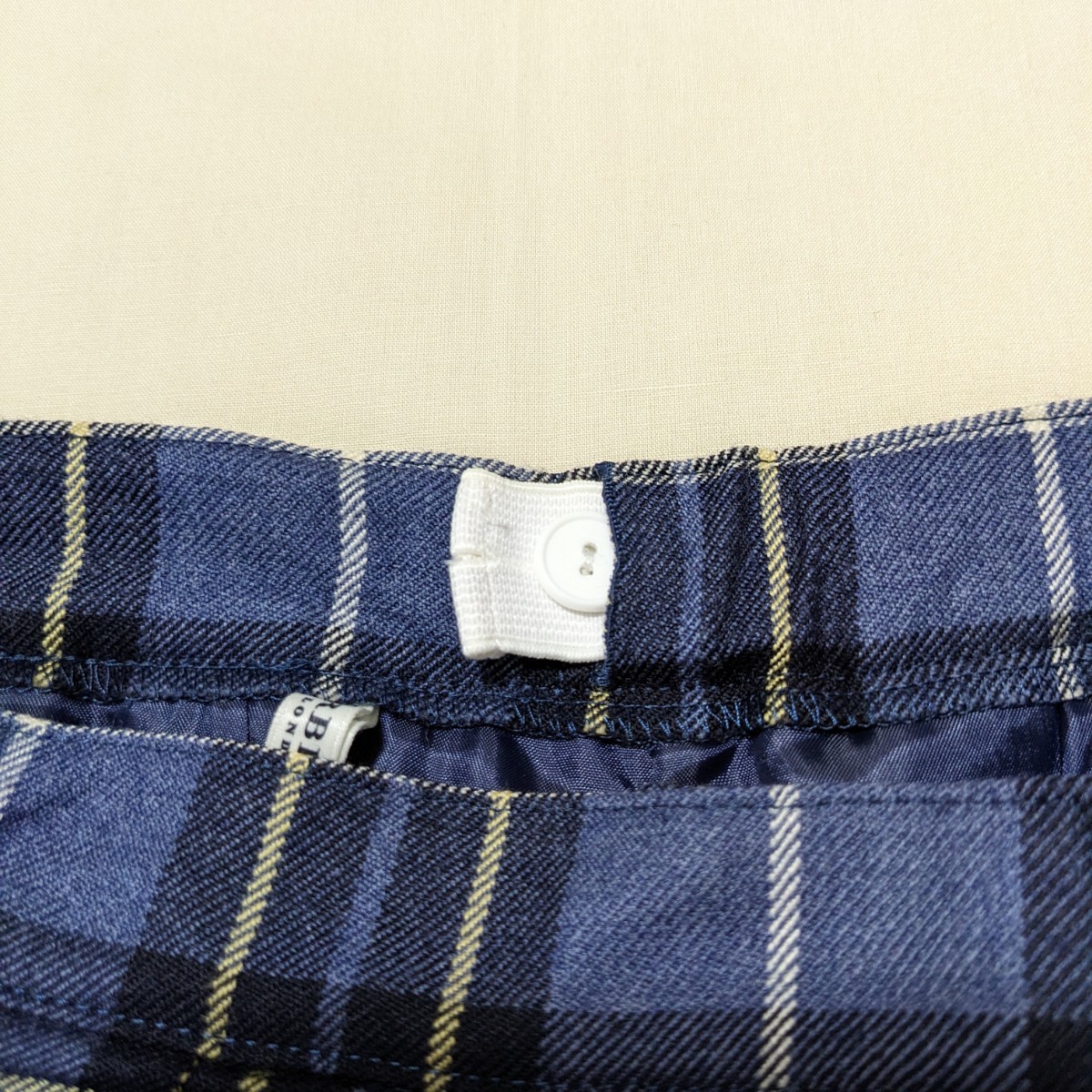 +FV83 BURBERRY バーバリー フォーマル 150 150A 女の子 女子 セレモニー スーツ 上下 紺 ジャケット プリーツスカート 卒業式_画像7