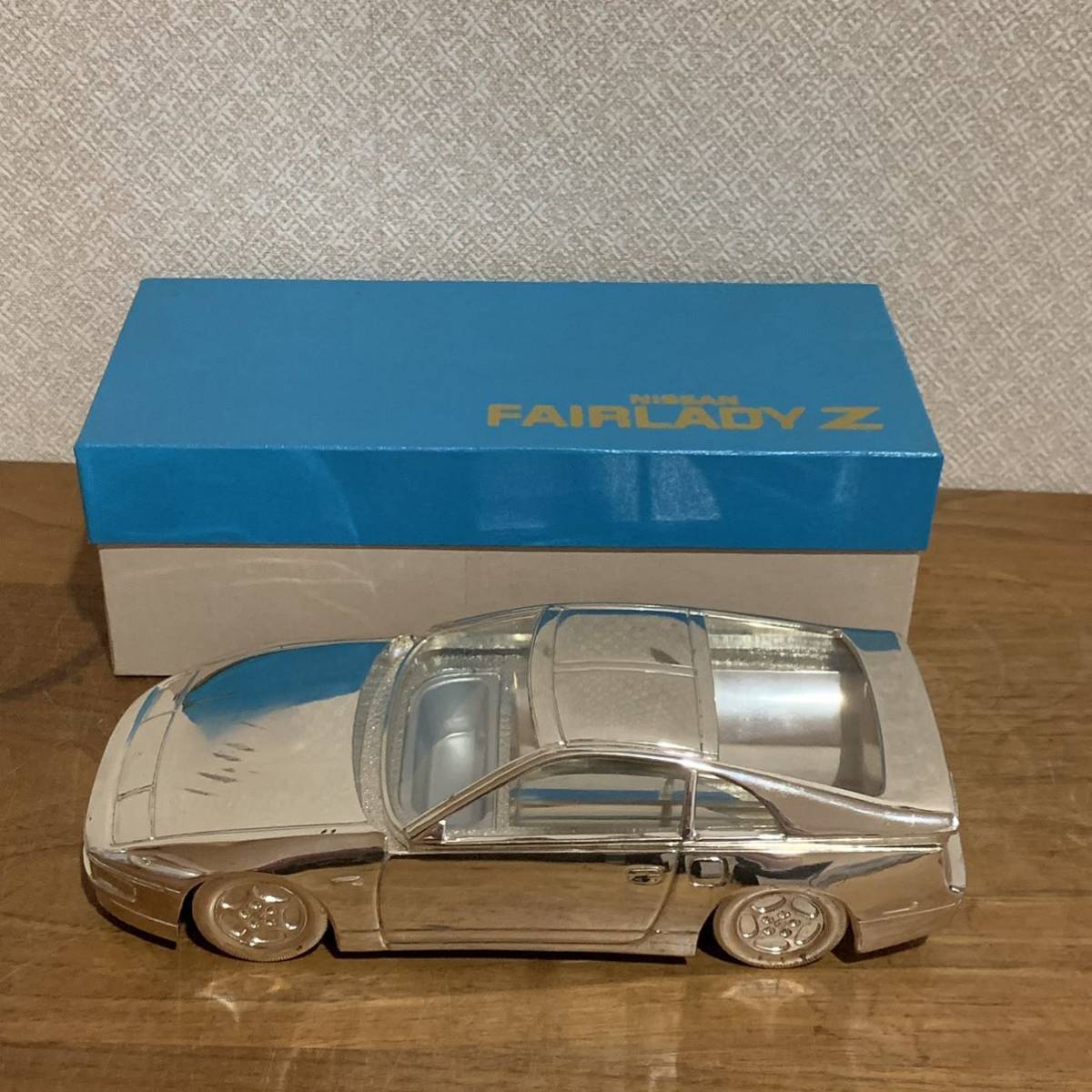 希少 NISSAN FAIRLADY Z シガレットケース フェアレディZ 灰皿 昭和 