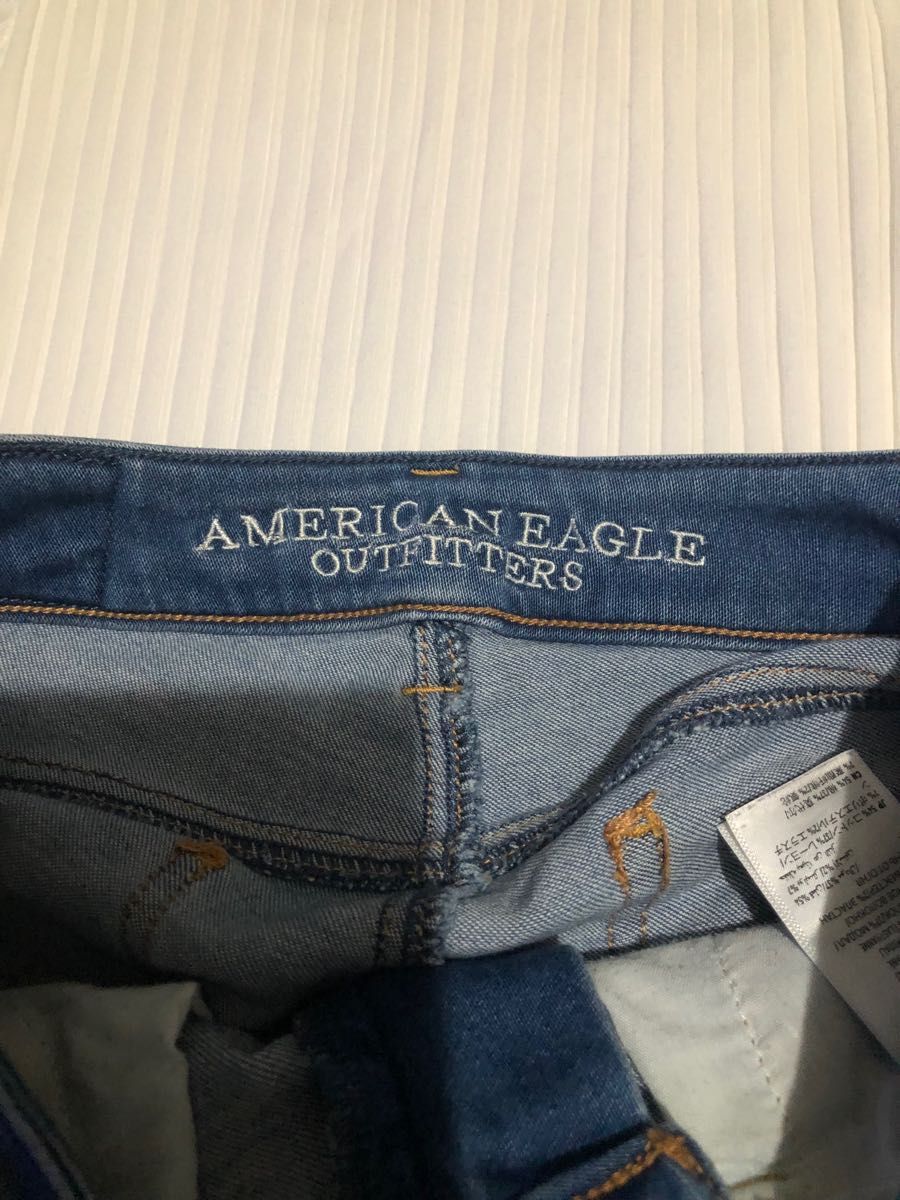 ストレッチスキニージーンズ AMERICAN EAGLE ダメージジーンズ